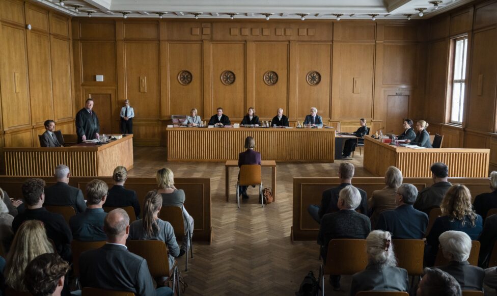 Als Vorlage für „Ferdinand von Schirach – Glauben“ dienten die Wormser Prozesse (c) RTL+