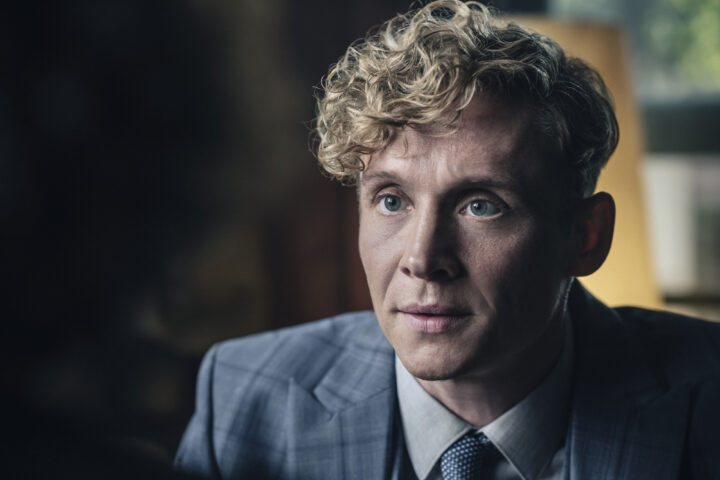 Gauner und Gentleman: Heist-Movies wie „Charlie staubt Millionen ab“ mit Michael Caine inspirierten „Army of Thieves“ – Cr. Stanislav Honzik/ Netflix (c) 2021